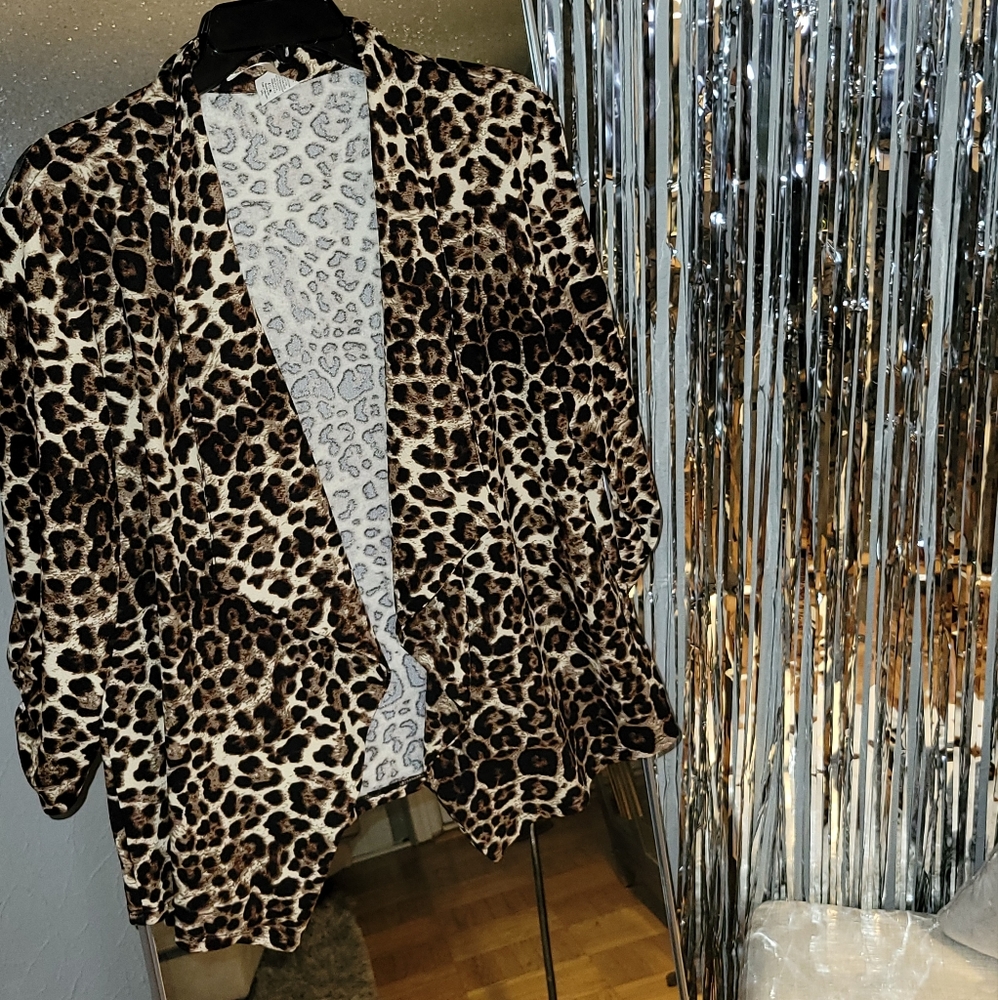 Women's Stretch Leopard blazer sweater